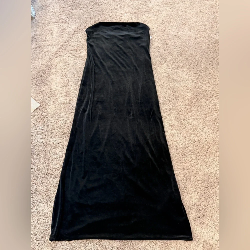 NWT new medium Anthropologie tilda strapless velvet slip dress black long